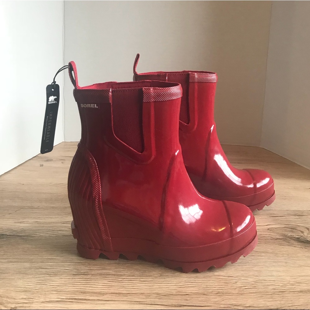 NWT ๐ฅ Sorel Joan Wedge Platform Gloss Rain Boots - Picture 4 of 8